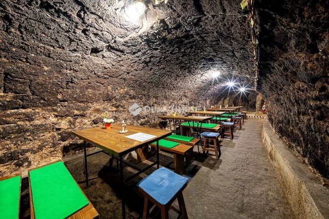 Eladó üzlethelyiség, Tokajban 129 M Ft / költözzbe.hu