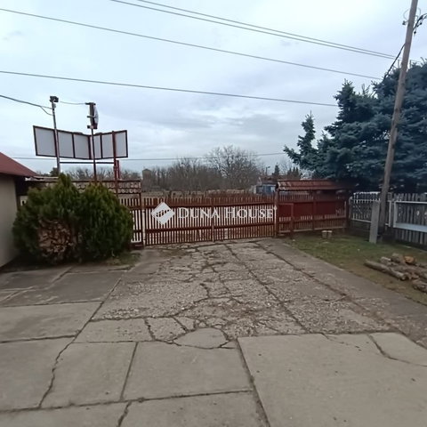 Eladó üzlethelyiség, Kecskeméten 130 M Ft / költözzbe.hu