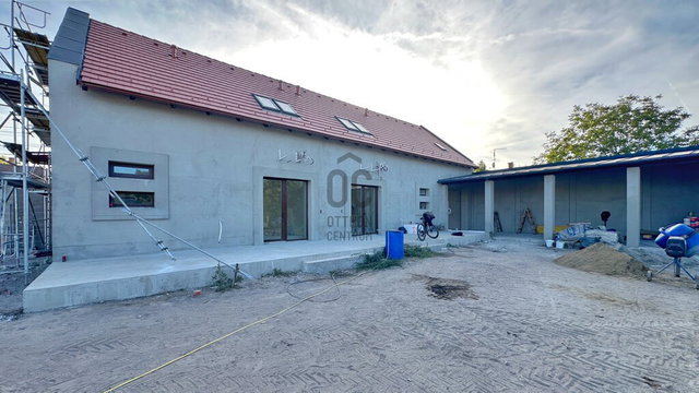 Eladó sorház, Nagykőrösön 85 M Ft, 5 szobás