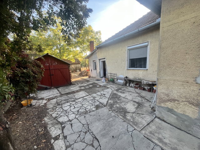Eladó családi ház, Sarkadon, Bihar utcában 11.9 M Ft, 2 szobás
