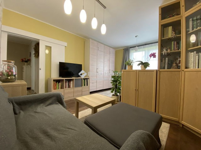 Eladó családi ház, Veszprémben 189.99 M Ft, 6 szobás
