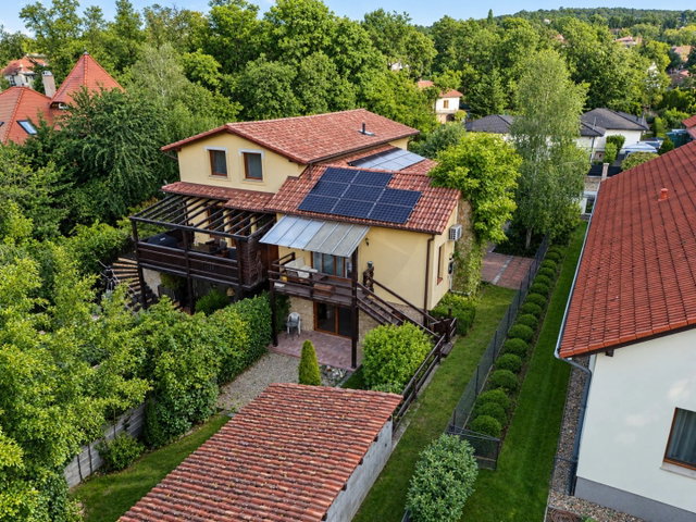 Eladó ikerház, Veresegyházon 99.9 M Ft, 3 szobás