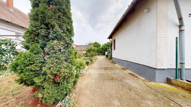 Eladó családi ház, Tákoson 29 M Ft, 3+1 szobás