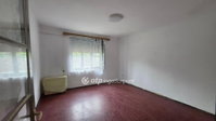 Eladó családi ház, Kisújszálláson 19.5 M Ft, 2 szobás