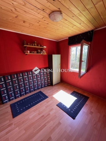 Eladó nyaraló, Adonyban 18.2 M Ft, 2 szobás