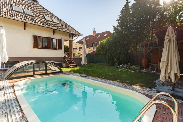 Eladó családi ház, Fóton 350 M Ft, 6 szobás