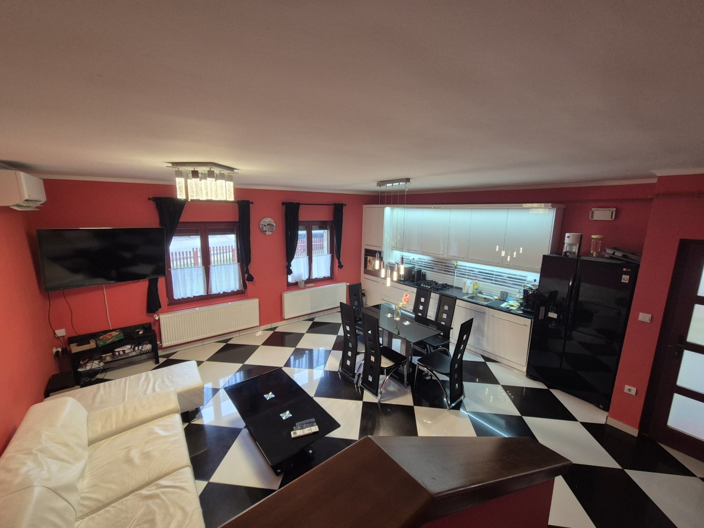 5 bed · 130m² · 220.000.000 ft