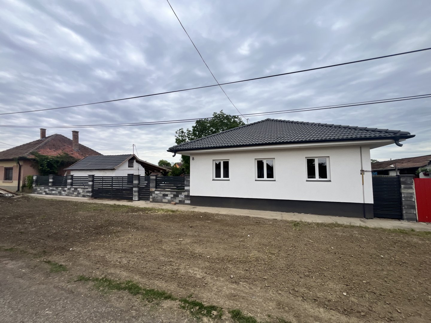 3 bed · 120m² · 48.900.000 ft