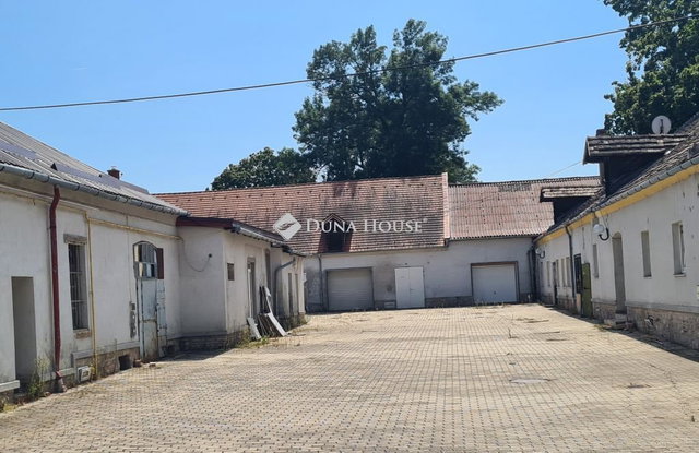 Eladó ipari ingatlan, Sopronban 5.5 M Ft / költözzbe.hu