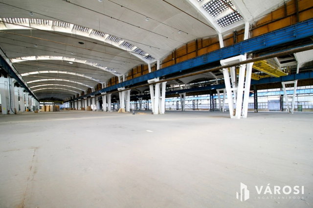 Eladó ipari ingatlan, Budapesten, XXI. kerületben 350 M Ft