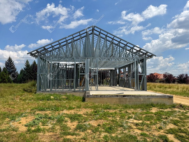 Eladó családi ház, Zalaegerszegen 45.1 M Ft, 3 szobás