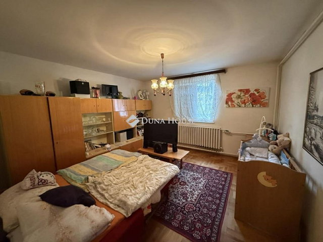 Eladó családi ház, Győrött 78.9 M Ft, 3 szobás