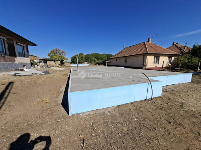 Eladó családi ház, Sülysápon 80 M Ft, 4 szobás