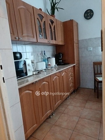 Eladó családi ház, Bihartordán 27 M Ft, 2 szobás