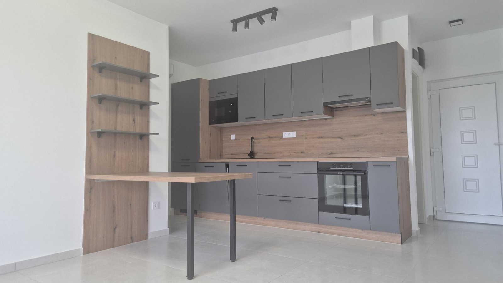 4 bed · 68m² · 330.000 ft