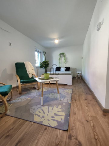 Eladó családi ház, Budakeszin 62.9 M Ft, 1 szobás