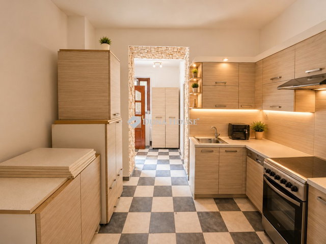 Eladó téglalakás, Budapesten, XX. kerületben 34.99 M Ft