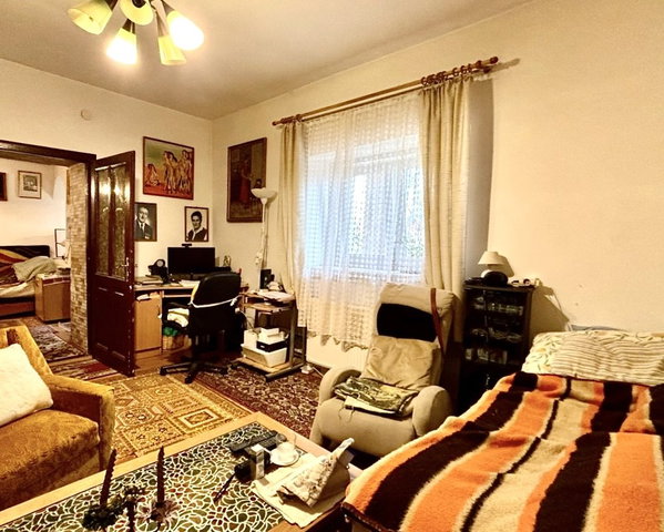 Eladó családi ház, Érden 42.3 M Ft, 1 szobás