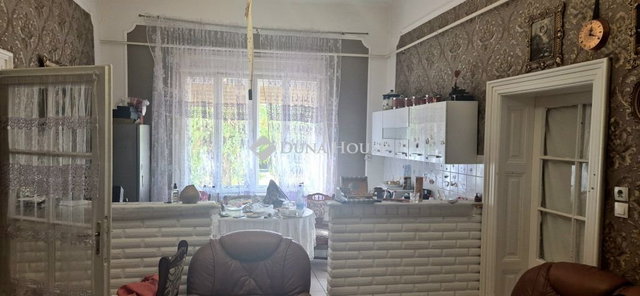 Eladó családi ház, Békéscsabán 57 M Ft, 3 szobás