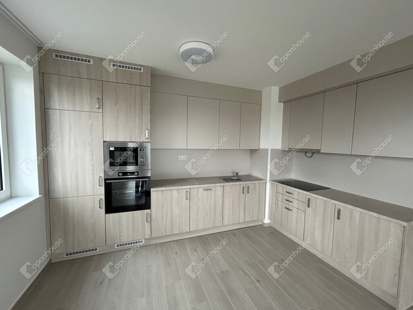3 bed · 83m² · 303.400 ft