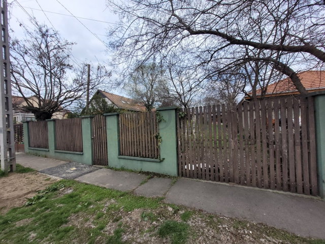 Eladó telek, Budapesten, XVIII. kerületben 49.9 M Ft