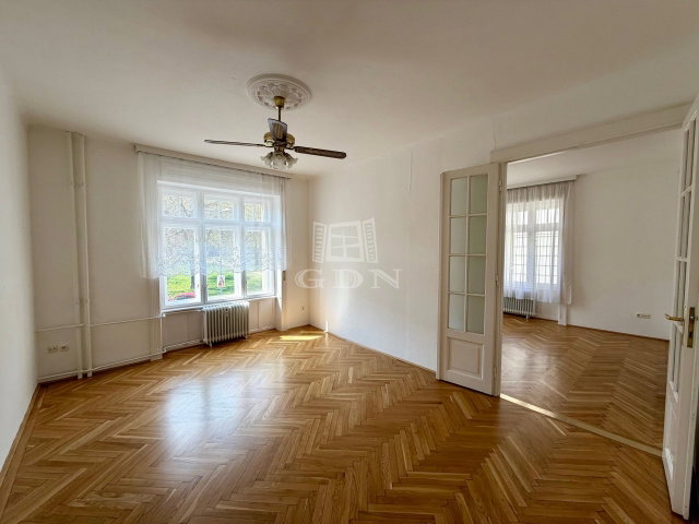 Kiadó téglalakás, albérlet, Budapesten, I. kerületben, 3 szobás