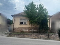 Eladó sorház