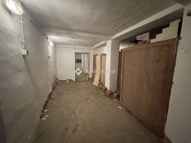 Eladó ipari ingatlan, Szombathelyen 9.9 M Ft / költözzbe.hu