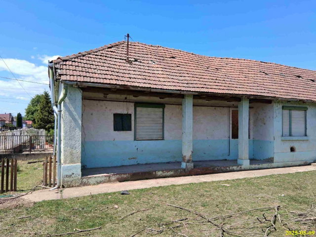 Eladó családi ház, Gávavencsellőn 4.04 M Ft, 3 szobás