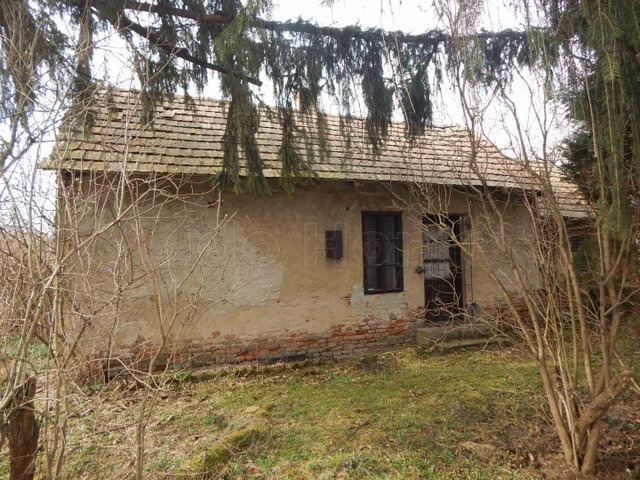 Eladó családi ház, Nagyatádon 18 M Ft, 1 szobás