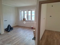 Eladó téglalakás, Hódmezővásárhelyen 44 M Ft, 2 szobás