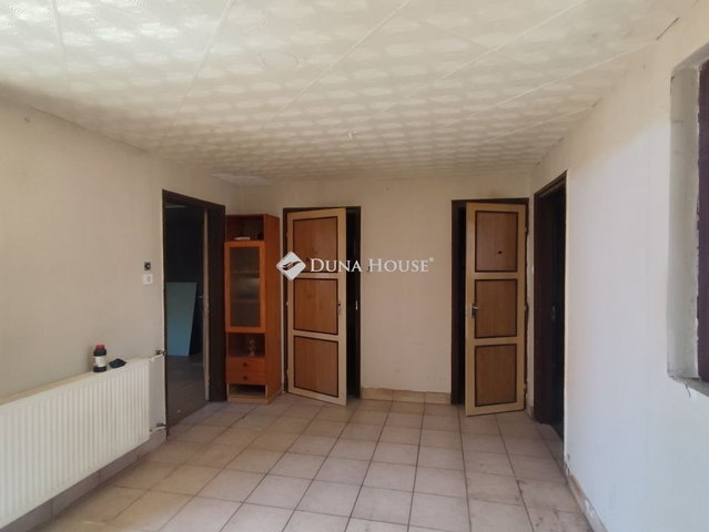 Eladó családi ház, Budapesten, XVIII. kerületben 47 M Ft
