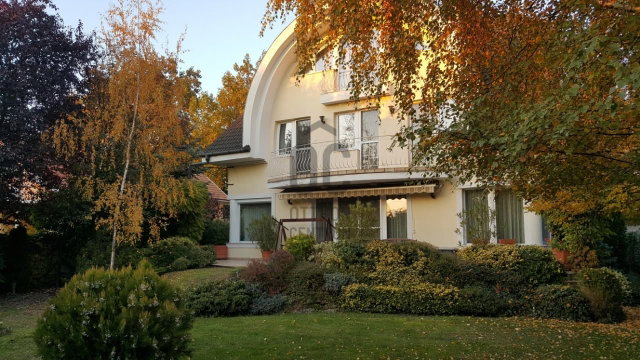 Eladó családi ház, Budapesten, IV. kerületben 369.9 M Ft