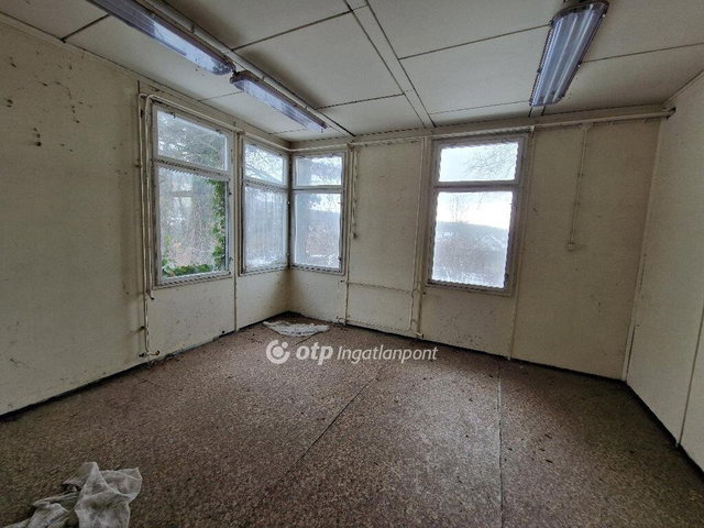Eladó ipari ingatlan, Budakeszin 450 M Ft / költözzbe.hu