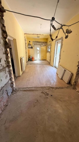Eladó családi ház, Rábatamásin 27 M Ft, 2 szobás