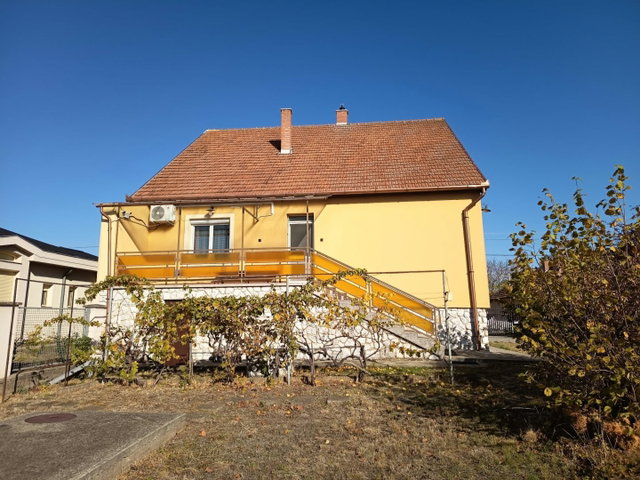 Eladó családi ház, Mezőkövesden 69.5 M Ft, 3 szobás