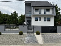 Eladó családi ház, XVII. kerületben 199 M Ft, 4 szobás