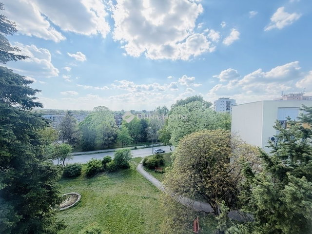 Eladó téglalakás, Tatabányán 37.8 M Ft, 2 szobás