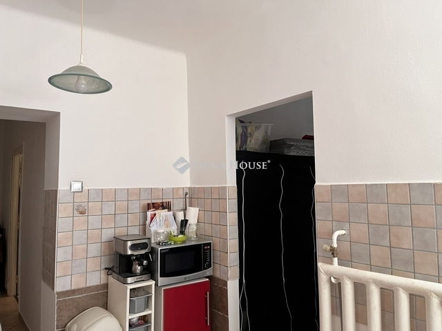 Eladó panellakás, Nyergesújfaluban 39.99 M Ft, 2 szobás