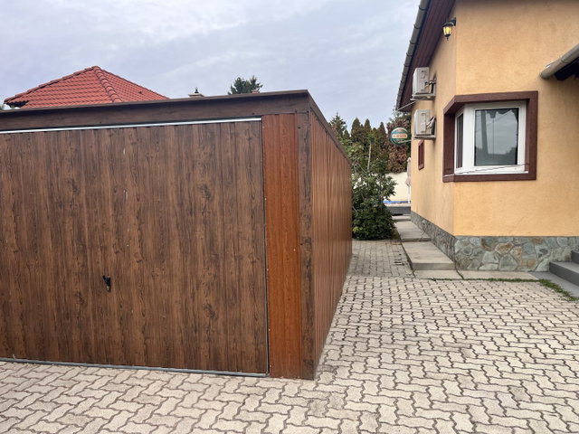 Eladó családi ház, Érden 193.6 M Ft, 7 szobás