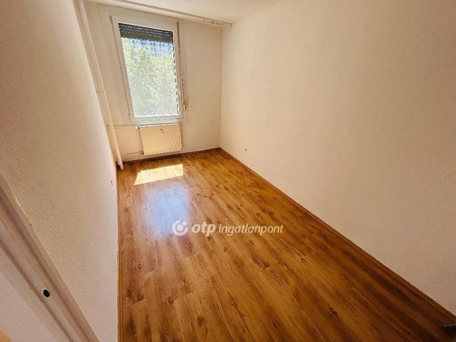 Eladó téglalakás, Budapesten, VIII. kerületben 81.9 M Ft