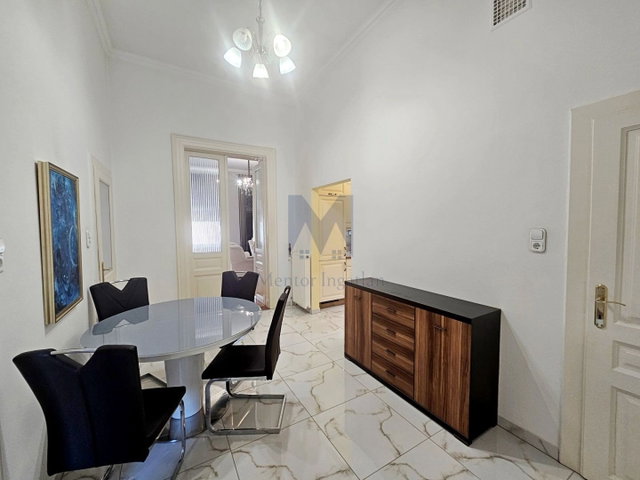 Kiadó téglalakás, albérlet, Győrött 300 E Ft / hó, 3 szobás
