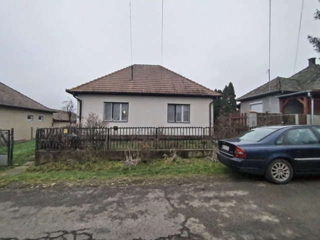 Eladó családi ház, Rimócon 10.9 M Ft, 2 szobás