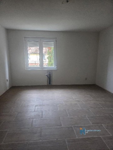 Eladó családi ház, Zalaegerszegen 45 M Ft, 6 szobás