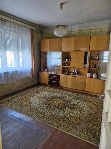 Eladó családi ház, Abonyban 16.9 M Ft, 2 szobás