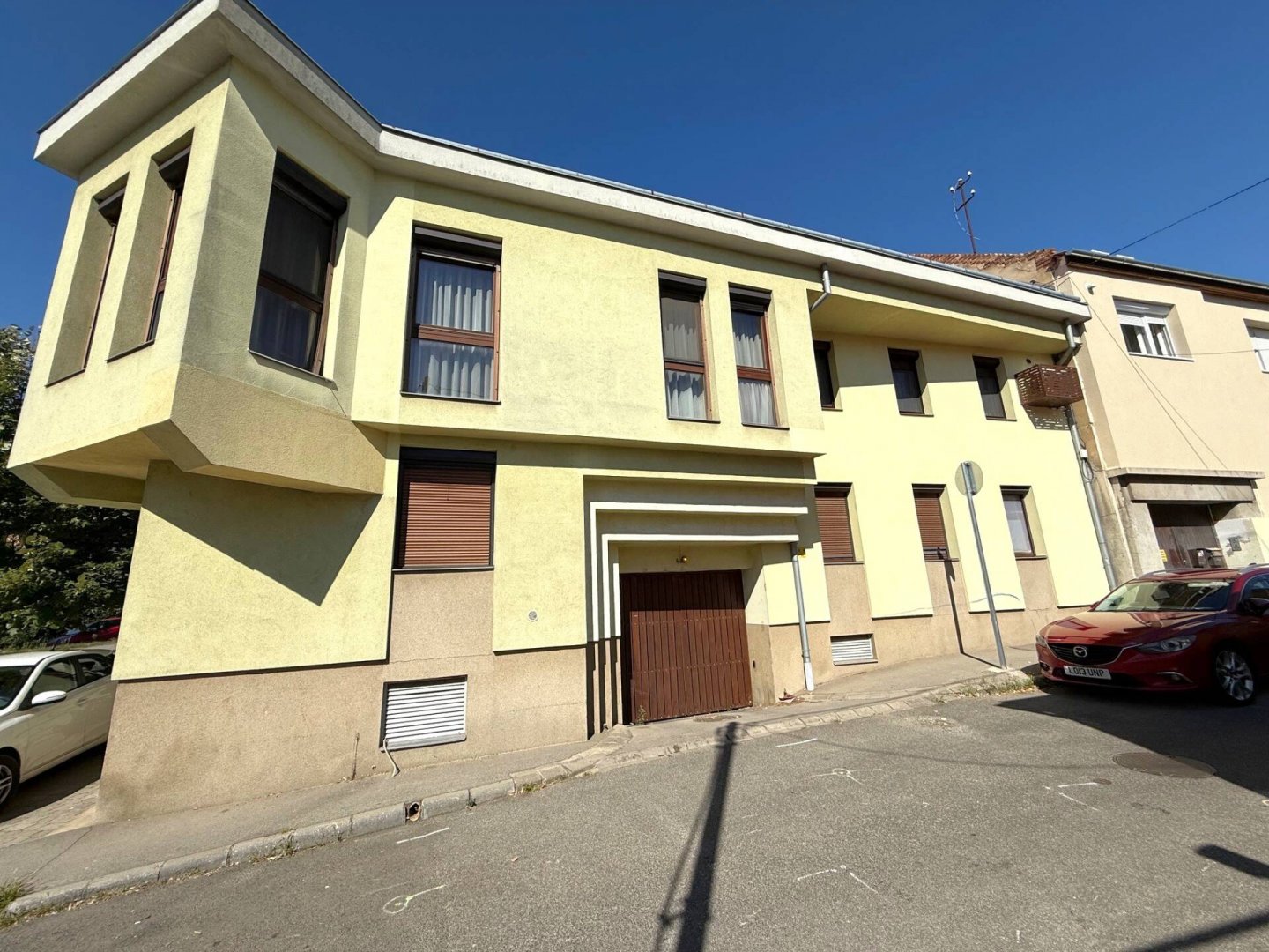 Garázs · 12 m² · 5.900.000 Ft
