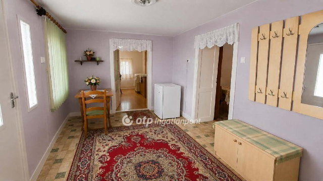 Eladó családi ház, Kaszaperen 7 M Ft, 2 szobás