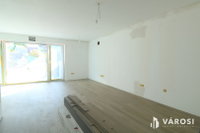 Eladó téglalakás, Szegeden 90 M Ft, 3 szobás