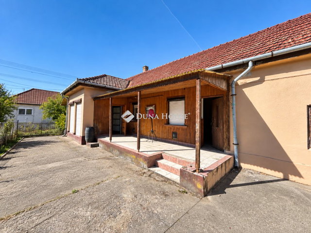 Eladó családi ház, Hernádon 35 M Ft, 3 szobás