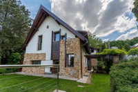 Eladó családi ház, Solymáron 399 M Ft, 6 szobás
